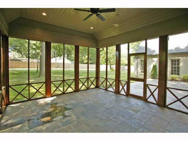 4079 Barfield Road Memphis, TN 38117 - Photo 11 of 12