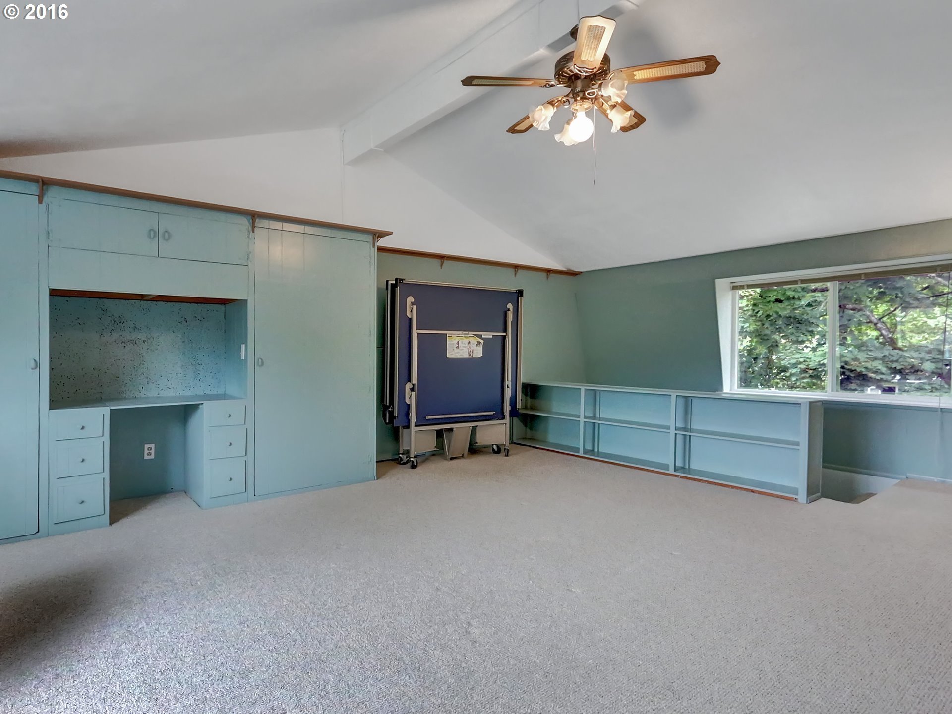 375 Southwest Devon Lane Beaverton, OR 97006 - Photo 13 of 18 Gallery Image 13