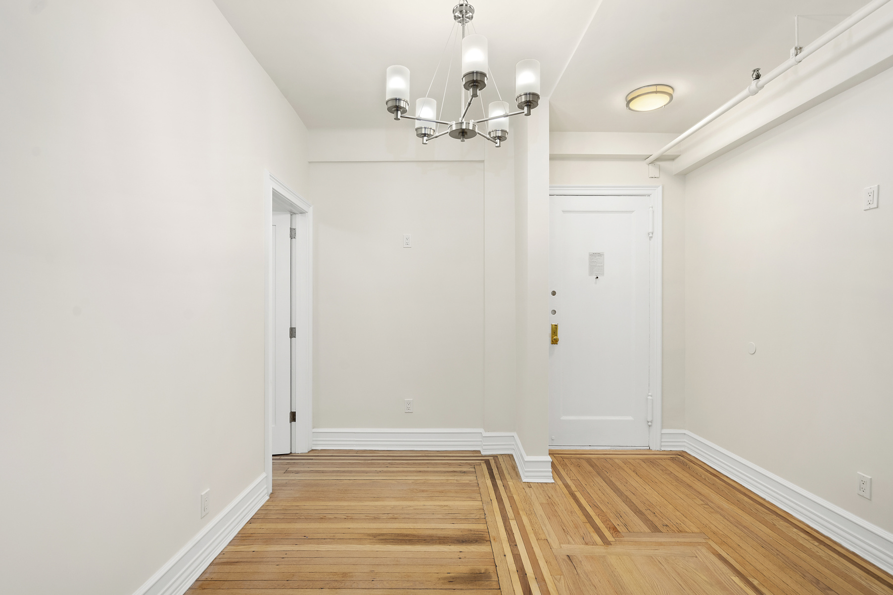245 West 51st Street, Unit 601 Manhattan, NY 10019 - Photo 2 of 6