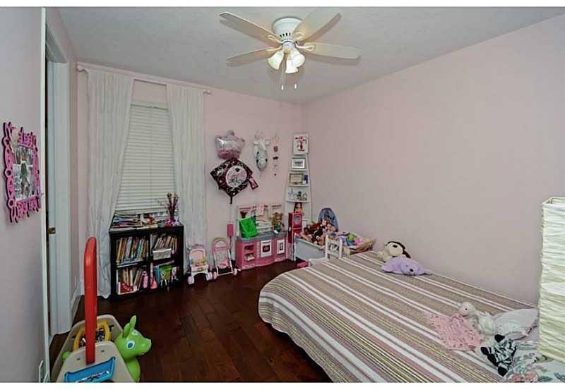 3162 Inverness Weston, FL 33332 - Photo 16 of 24