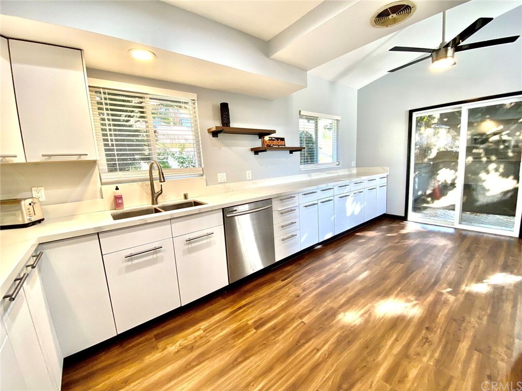 4470 Sheldon Drive La Mesa, CA 91941 - Photo 11 of 39