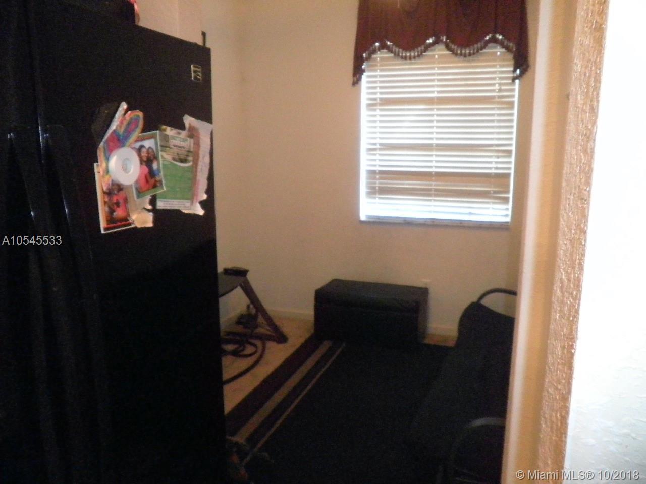 2015 Nassau Drive, Unit 2015 Riviera Beach, FL 33404 - Photo 16 of 51