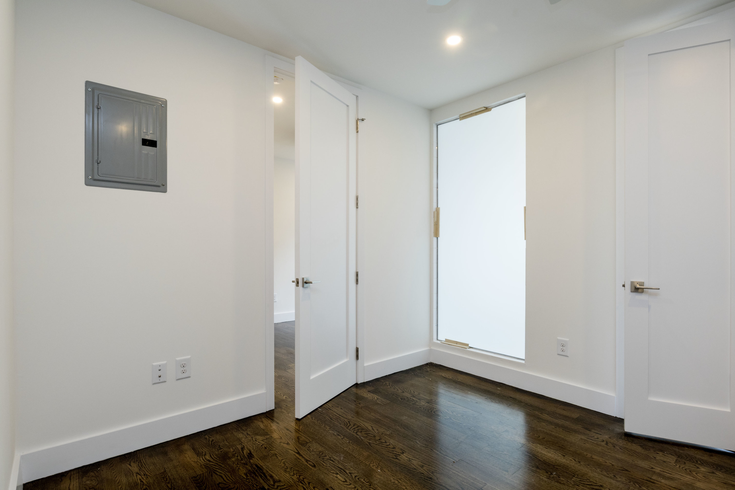 219 Thompson Street, Unit 23 Manhattan, NY 10012 - Photo 2 of 4