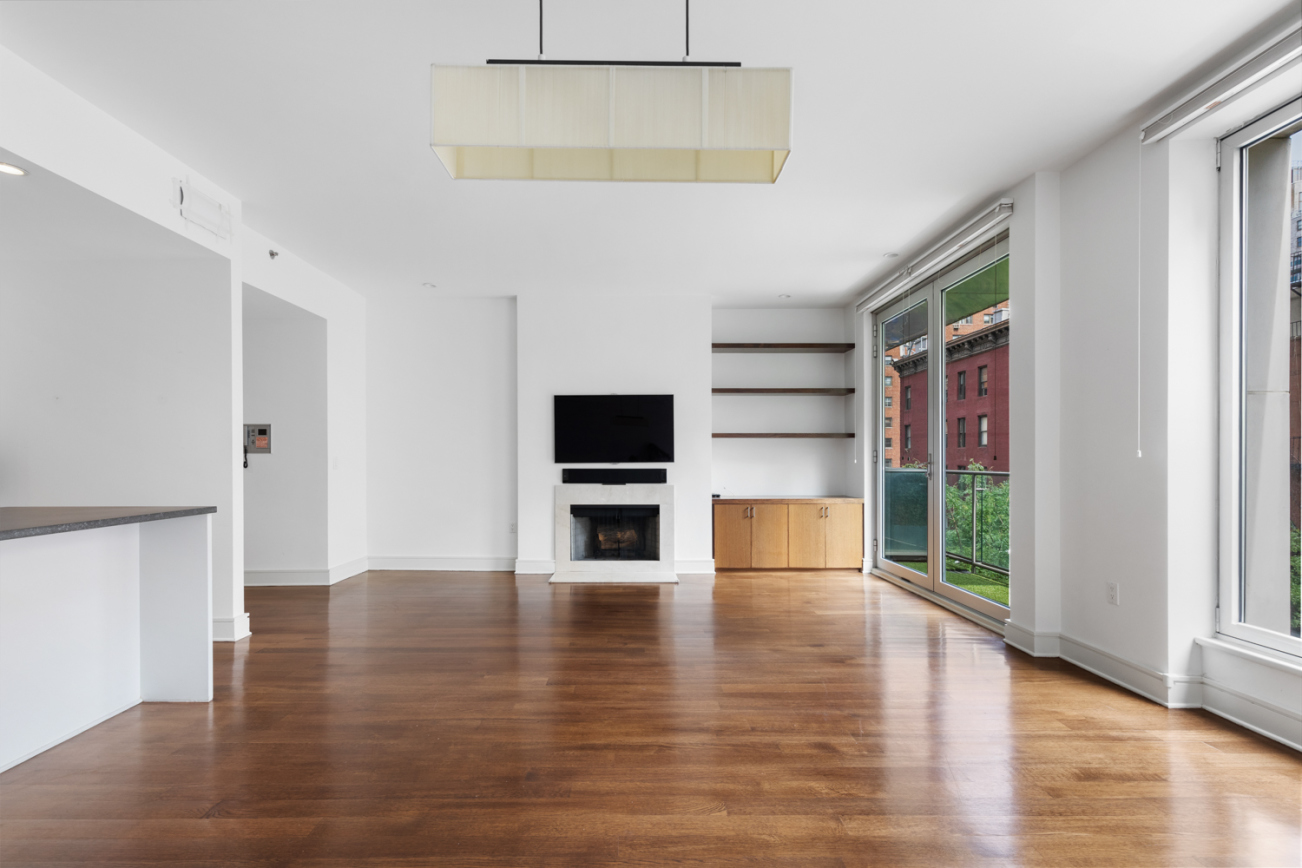 206 East 73rd Street, Unit 4E Manhattan, NY 10021 - Photo 4 of 10