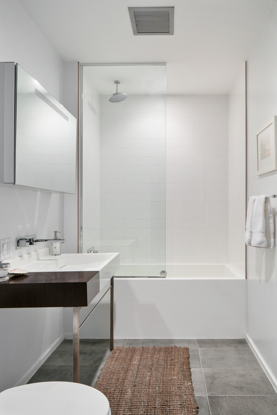 245 10th Avenue, Unit 10W Manhattan, NY 10001 - Photo 9 of 12