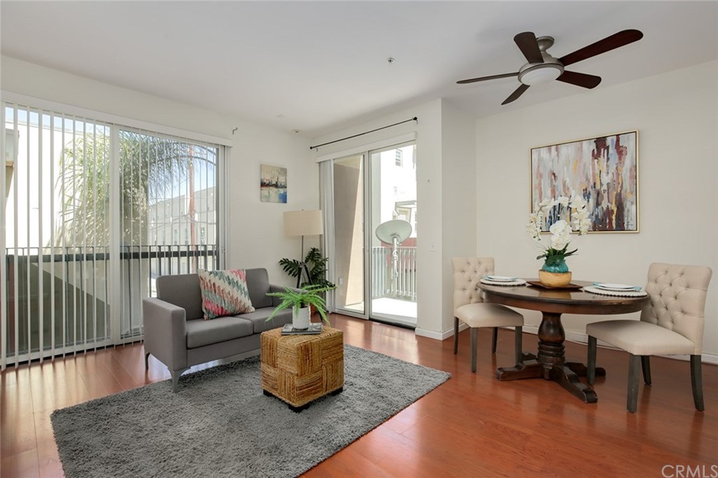 302 East 19th Street, Unit 7 Long Beach, CA 90806 - Photo 1 of 1