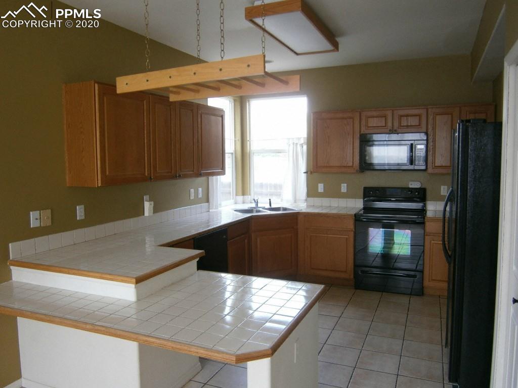 857 Candlestar Loop South Fountain, CO 80817 - Photo 6 of 23