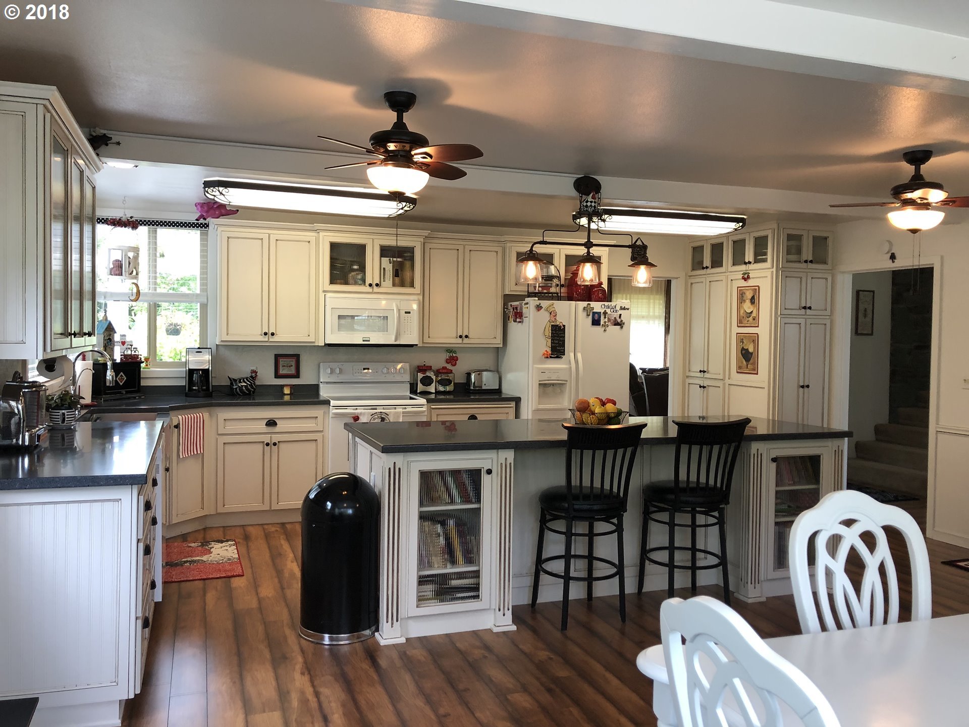 2078 Hawthorne Avenue Reedsport, OR 97467 - Photo 5 of 29 Gallery Image 5