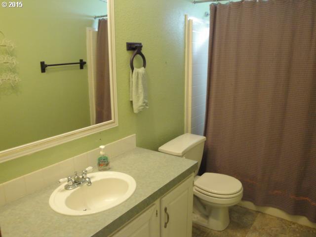 103 Easy Street Road Silverlake, WA 98645 - Photo 10 of 16 Gallery Image 10