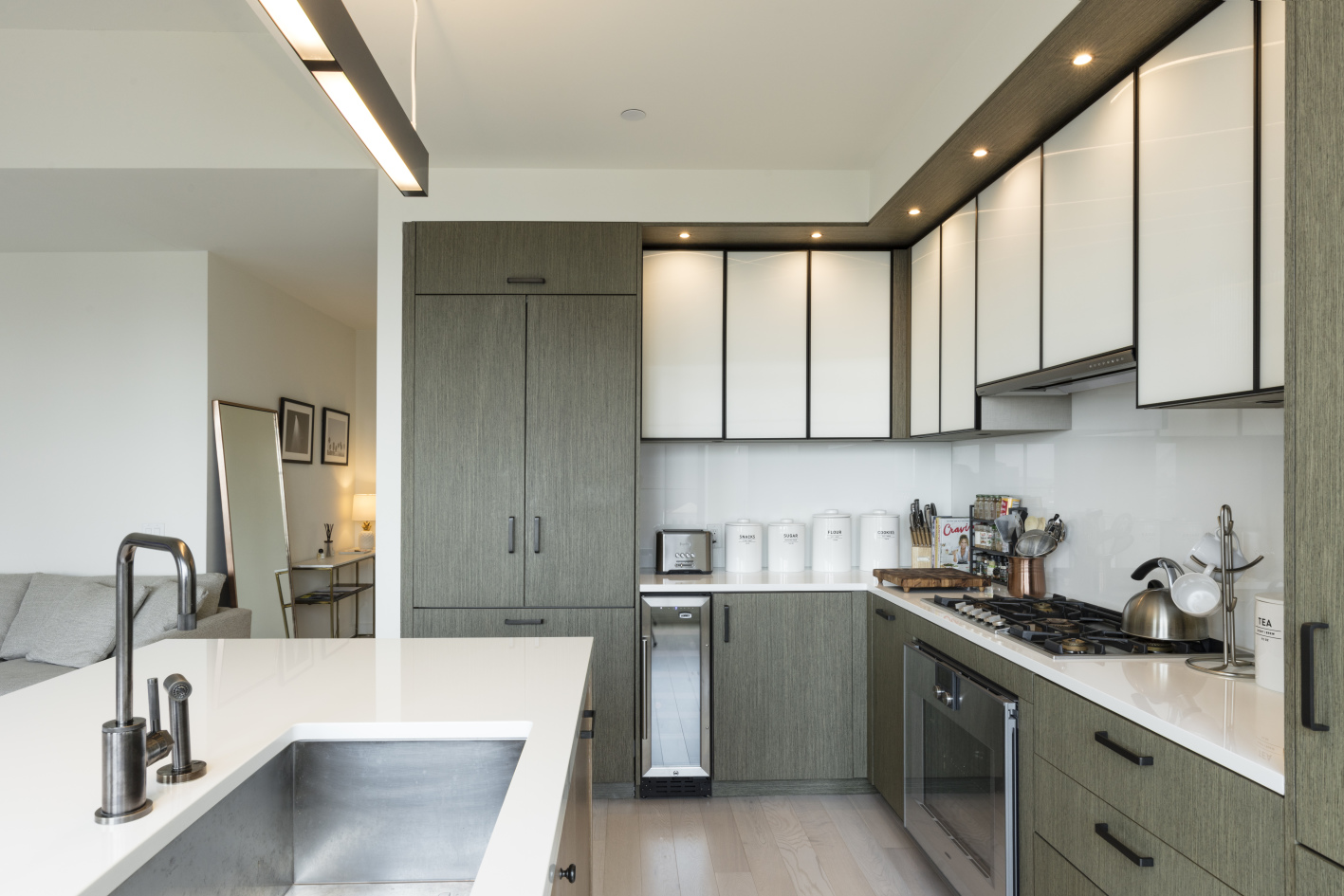 959 1st Avenue, Unit 21E Manhattan, NY 10022 - Photo 3 of 9