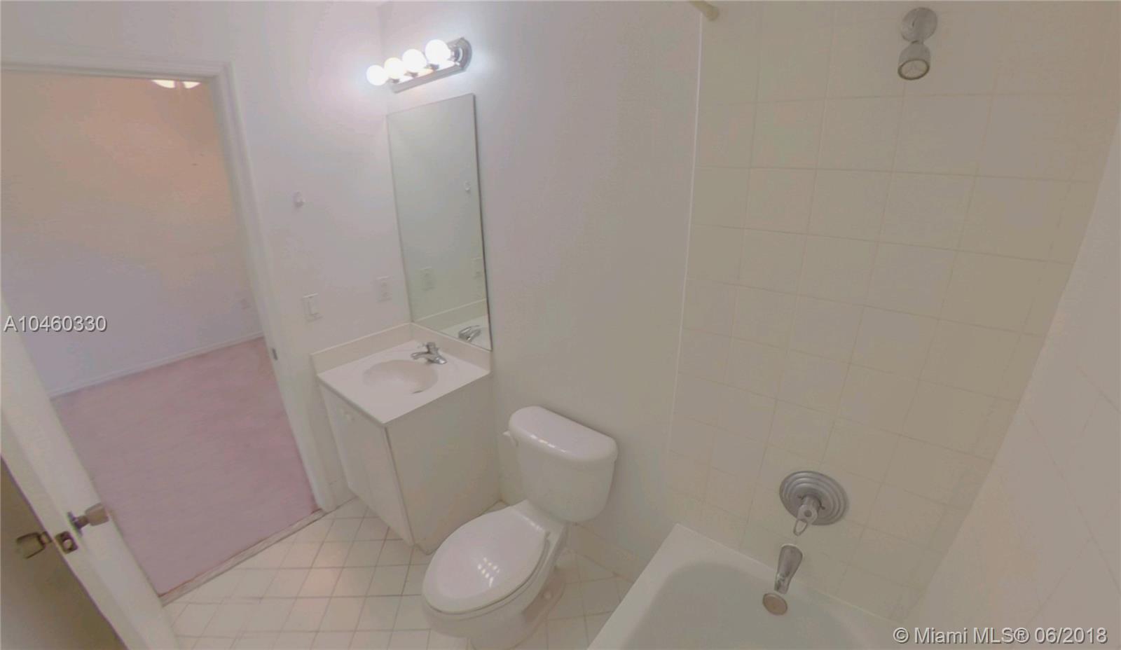 935 Northeast 34th Avenue, Unit 202 Homestead, FL 33033 - Photo 12 of 22