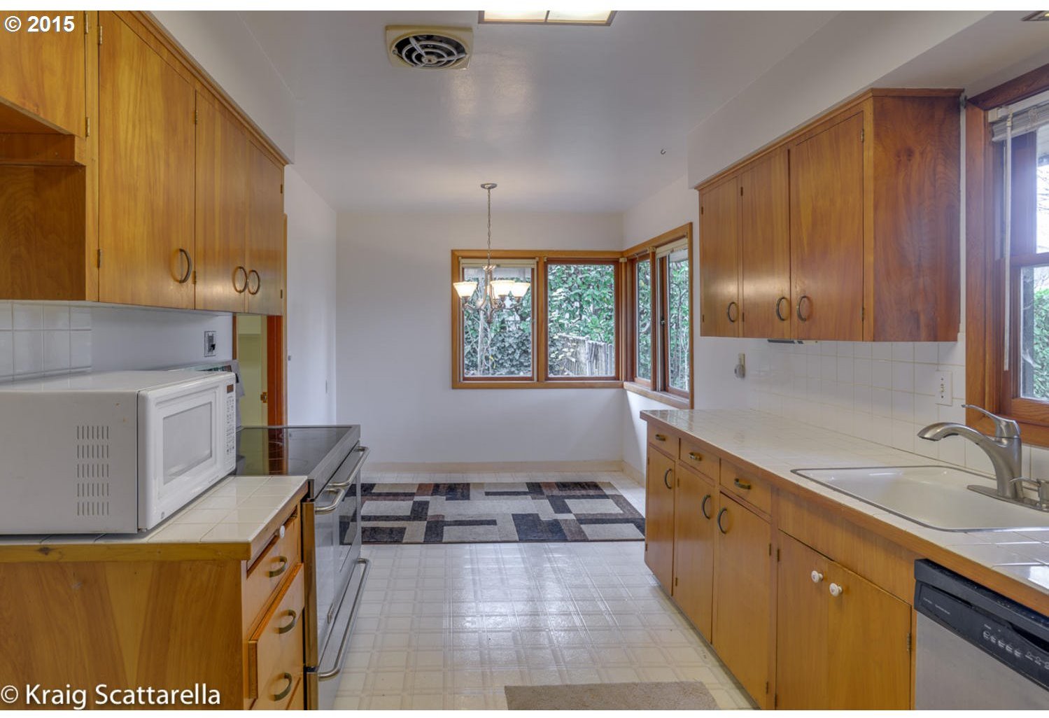 8540 Southwest Birchwood Road Portland, OR 97225 - Photo 13 of 21 Gallery Image 13