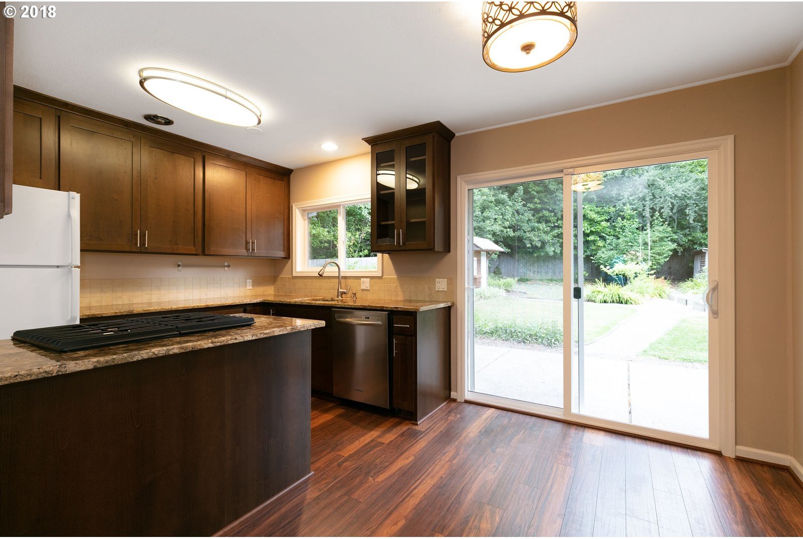 5705 Southwest Nebraska Street Portland, OR 97221 - Photo 10 of 27 Gallery Image 10