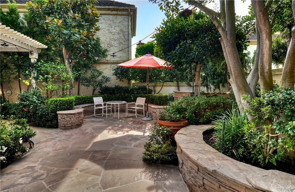 23 Calais Newport Coast, CA 92657 - Photo 17 of 25