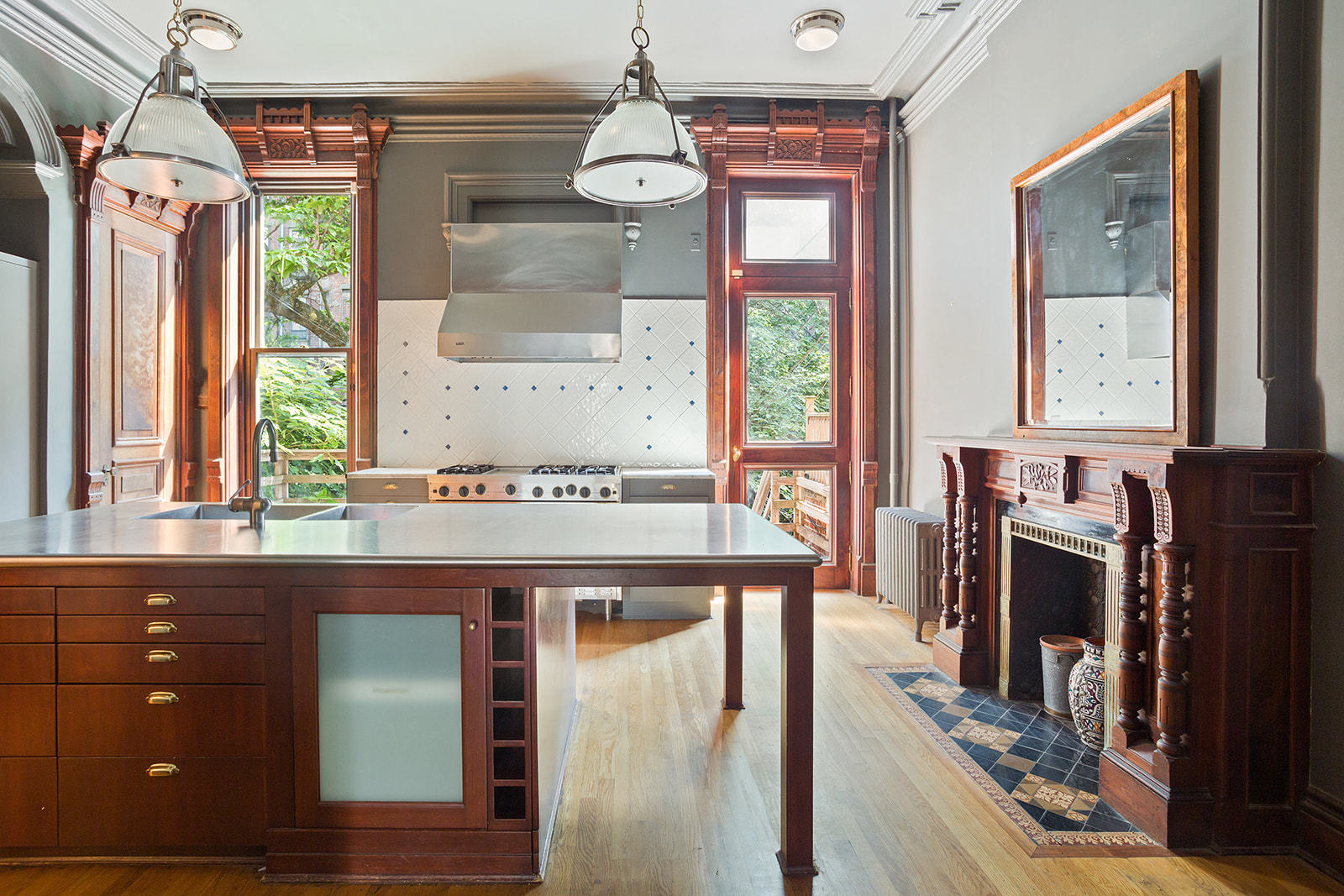 188 Lincoln Place Brooklyn, NY 11217 - Photo 4 of 16