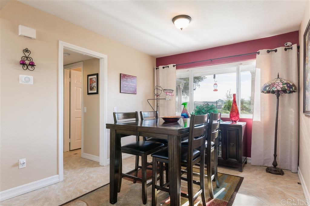 1324 Darwin Drive Oceanside, CA 92056 - Photo 3 of 25