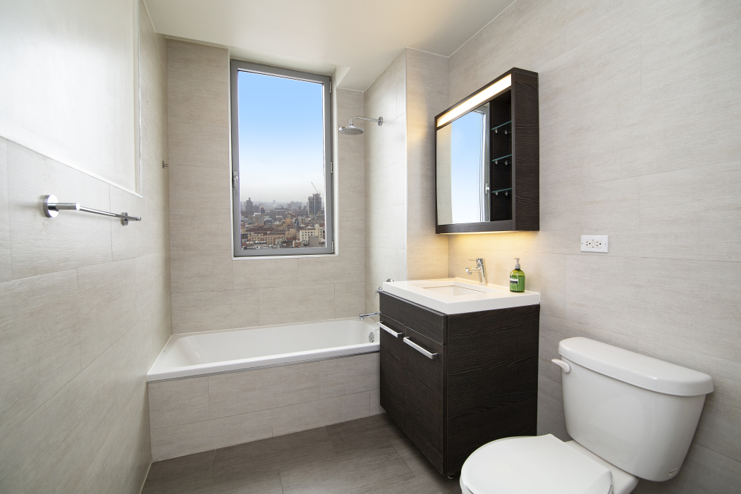 321 West 110th Street, Unit 20B Manhattan, NY 10026 - Photo 7 of 8