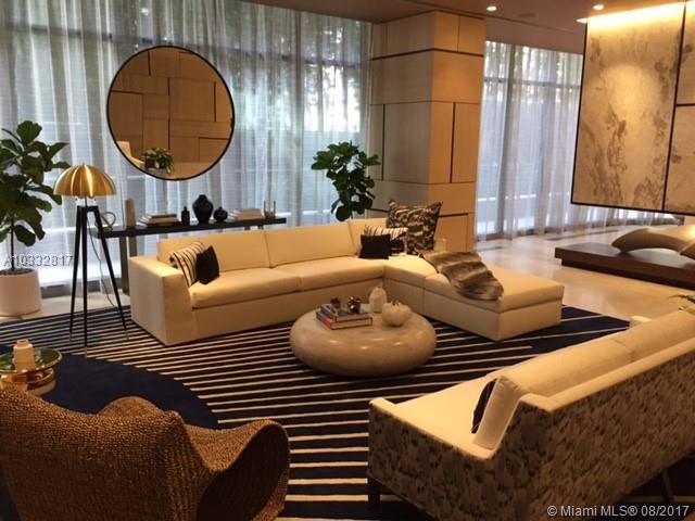 45 Southwest 9th Street, Unit PH4906 Miami, FL 33130 - Photo 11 of 40