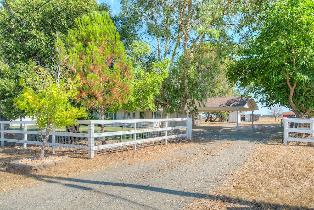 19105 Ridge Road Red Bluff, CA 96080 - Photo 25 of 33