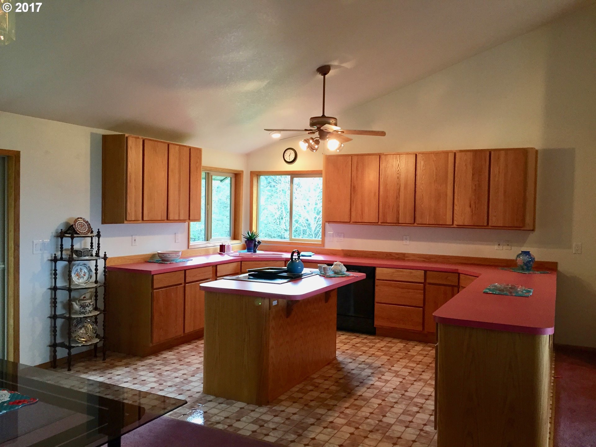 36310 Northeast Chamberlain Road Corbett, OR 97019 - Photo 29 of 32 Gallery Image 29