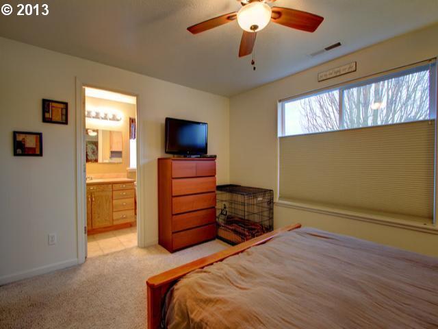 500 Northeast Mariners Loop Portland, OR 97211 - Photo 9 of 16 Gallery Image 9