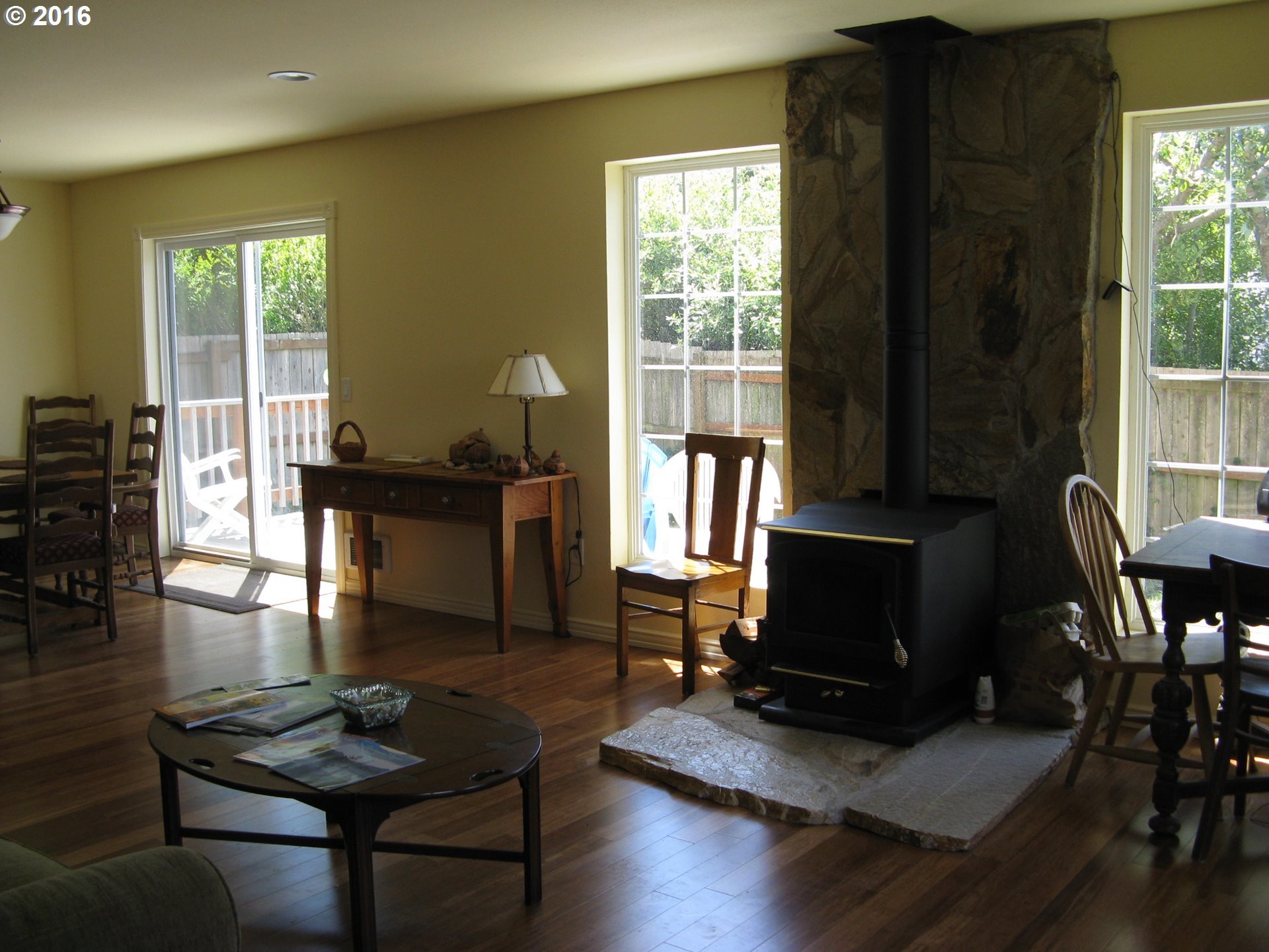 1126 Washington Street Port Orford, OR 97465 - Photo 11 of 23