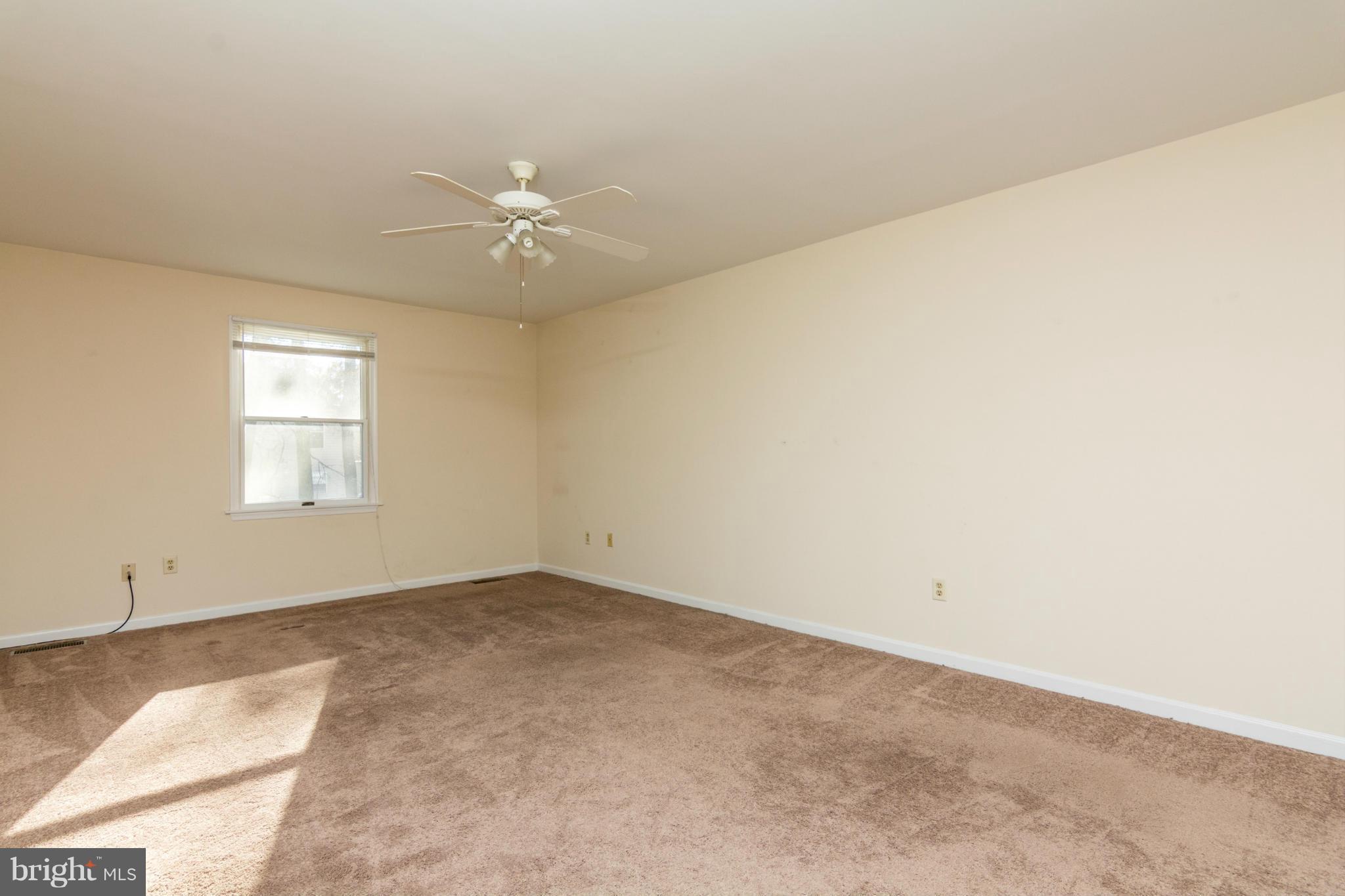 113 Foxwell Bend Road Glen Burnie, MD 21061 - Photo 9 of 19