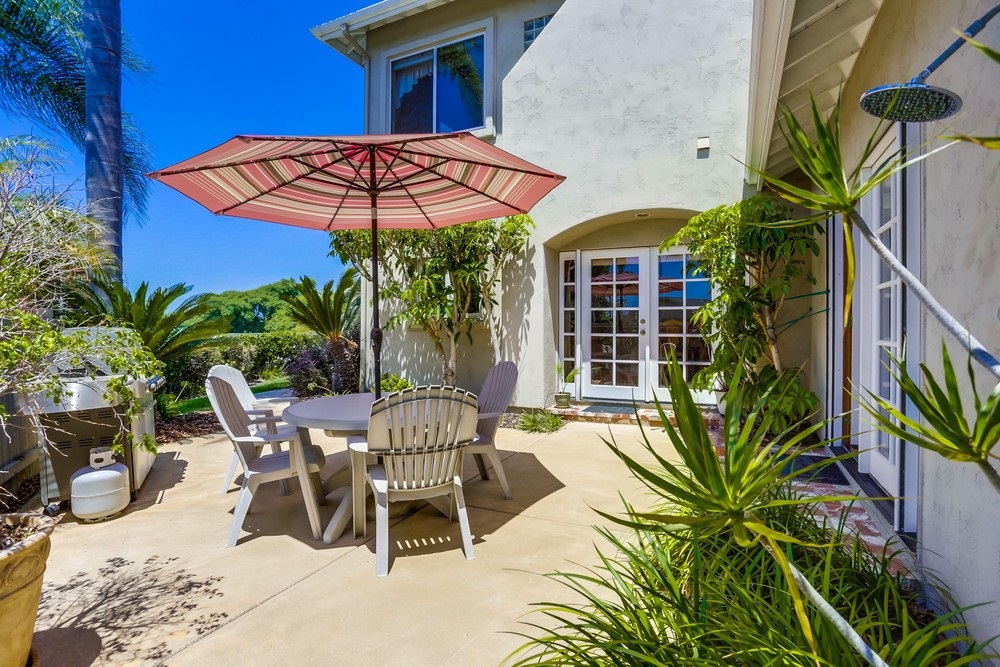 1502 Las Flores Drive Carlsbad, CA 92008 - Photo 7 of 22