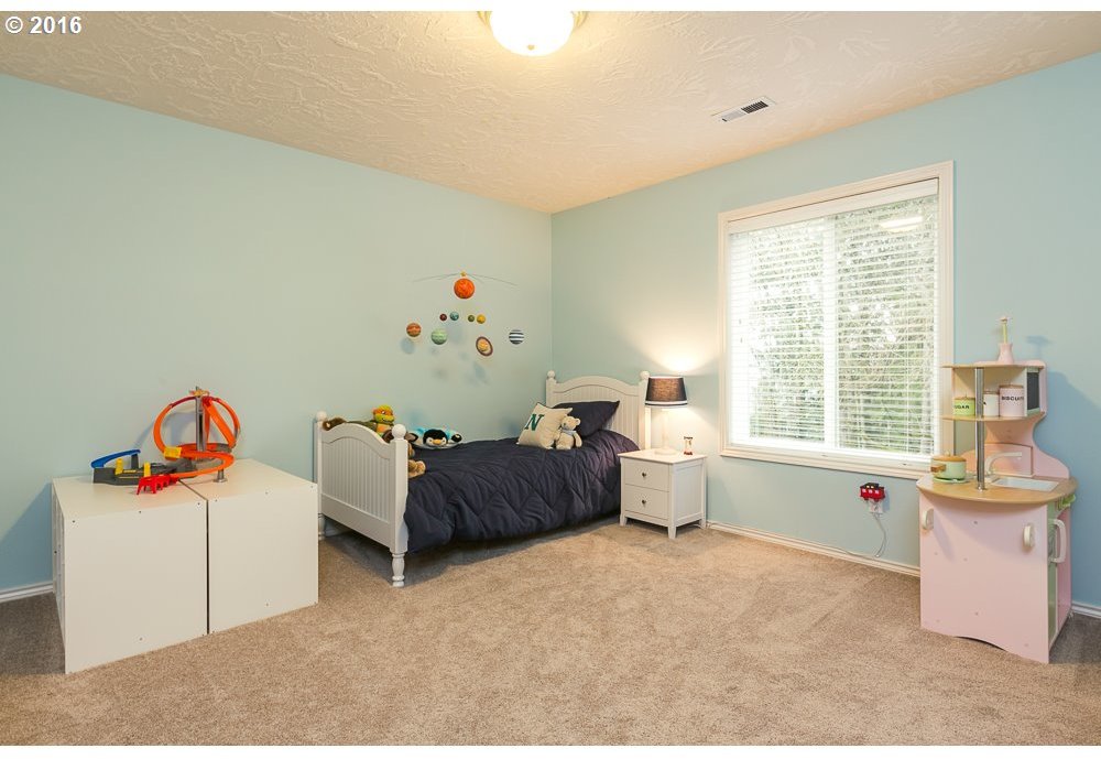 1341 Northwest Mayfield Road Portland, OR 97229 - Photo 22 of 27 Gallery Image 22