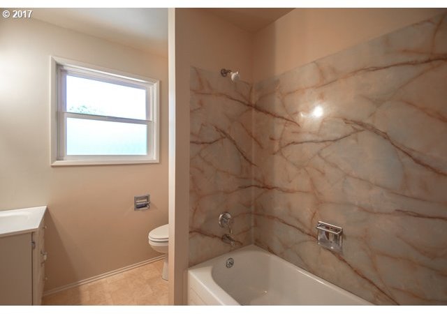 1390 Northwest Murray Road Portland, OR 97229 - Photo 9 of 18 Gallery Image 9