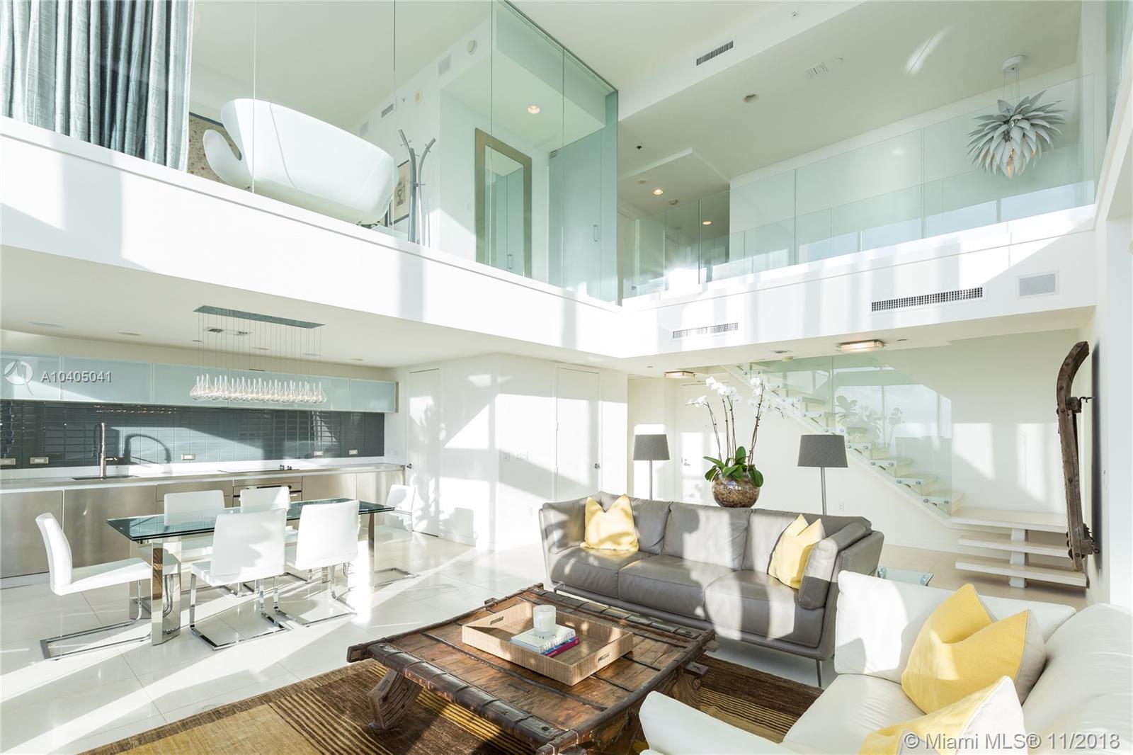 1040 Biscayne Boulevard, Unit 4407 Miami, FL 33132 - Photo 2 of 33