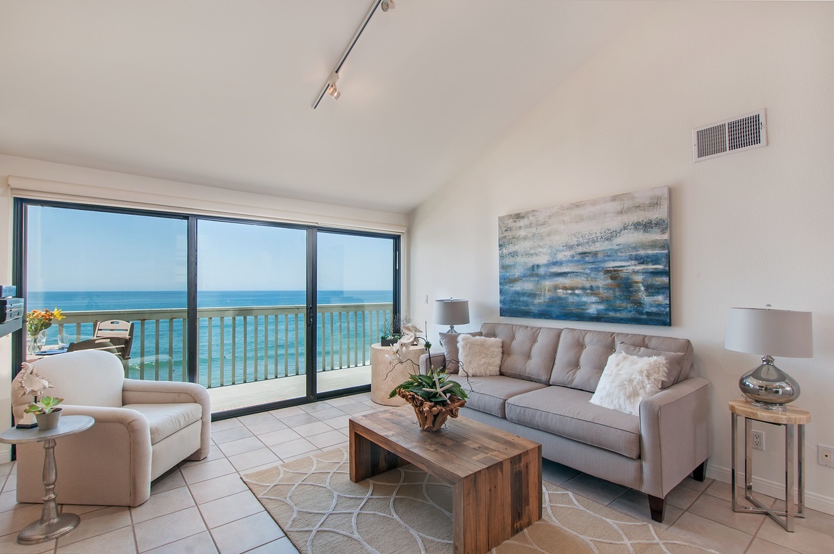 1718 Tattenham Road Encinitas, CA 92024 - Photo 3 of 21