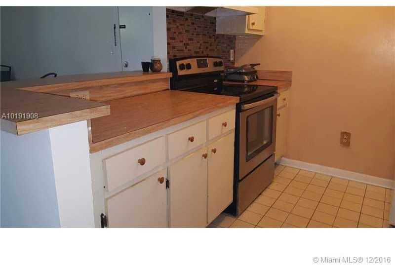 9723 West McNab Road, Unit 206 Tamarac, FL 33321 - Photo 3 of 3