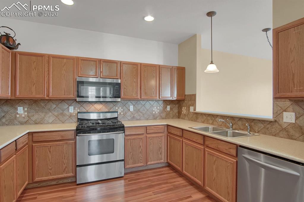 2240 Whale Point Colorado Springs, CO 80951 - Photo 9 of 25