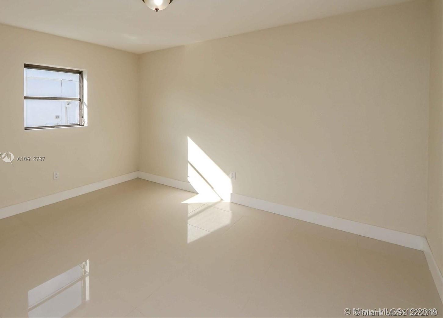 4634 Southwest 127th Place Miami, FL 33175 - Photo 19 of 23