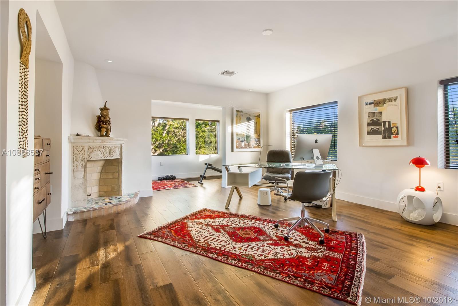 5400 Pine Tree Drive Miami Beach, FL 33140 - Photo 11 of 25