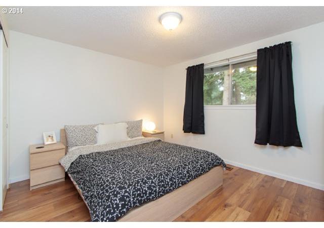 18070 Southwest Kinnaman Road Aloha, OR 97078 - Photo 10 of 16 Gallery Image 10
