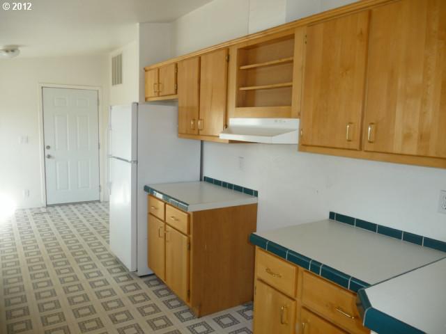 3219 Columbia Heights Road Longview, WA 98632 - Photo 13 of 16 Gallery Image 13