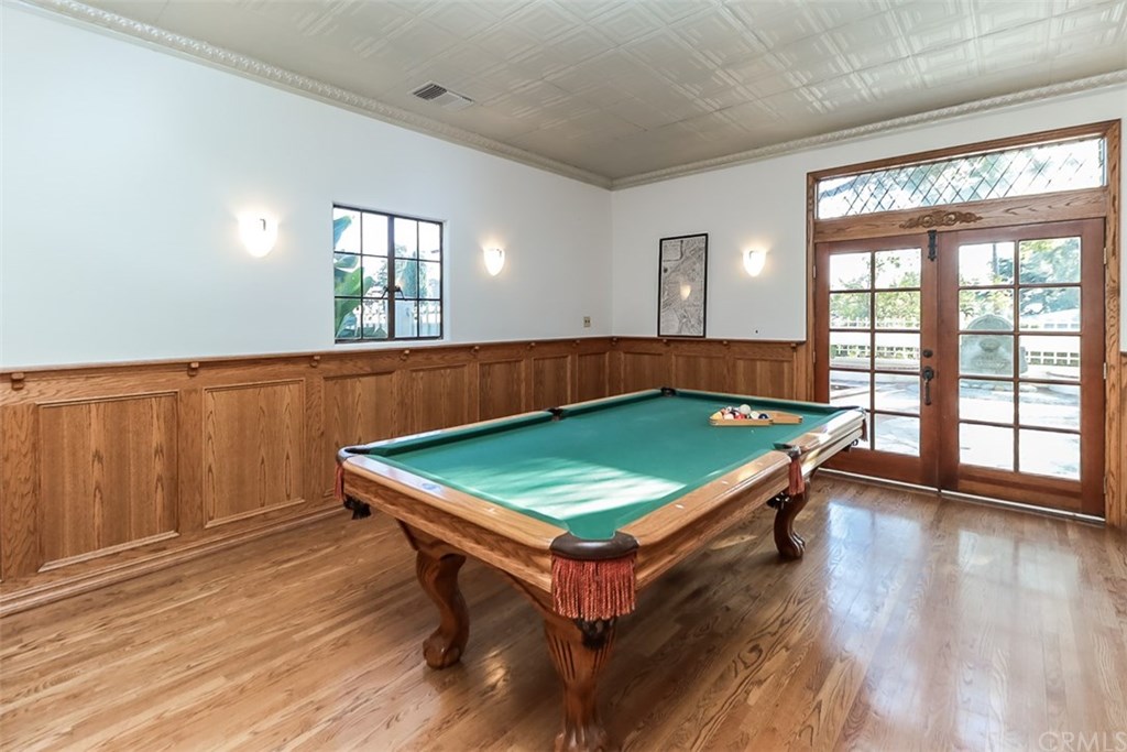 975 Hillcrest Drive Upland, CA 91784 - Photo 22 of 65