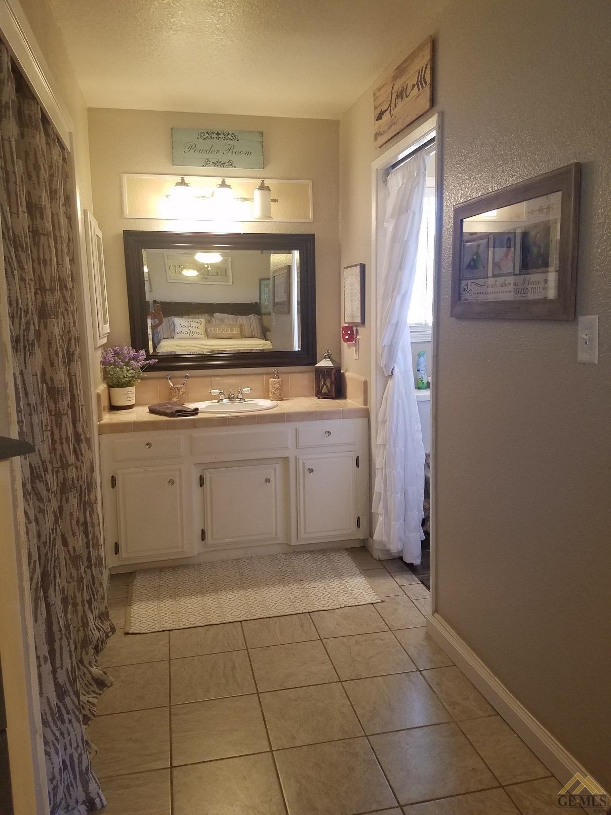 27820 Crofun Road Tehachapi, CA 93561 - Photo 11 of 34 Gallery Image 11