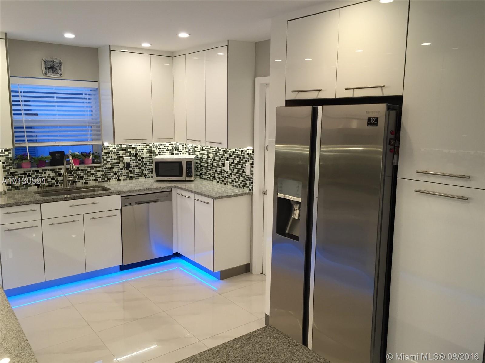 4720 Baldric Street Boca Raton, FL 33428 - Photo 3 of 18