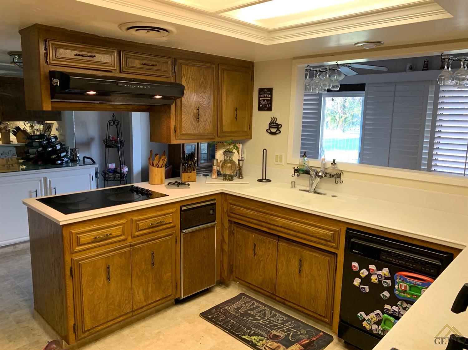 2000 Ashe Road, Unit 1 Bakersfield, CA 93309 - Photo 2 of 11