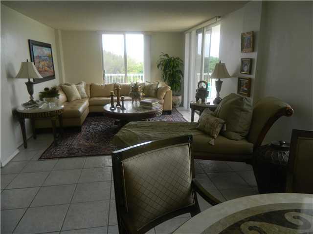 150 Southeast 25th Road, Unit 6G Miami, FL 33129 - Photo 6 of 14