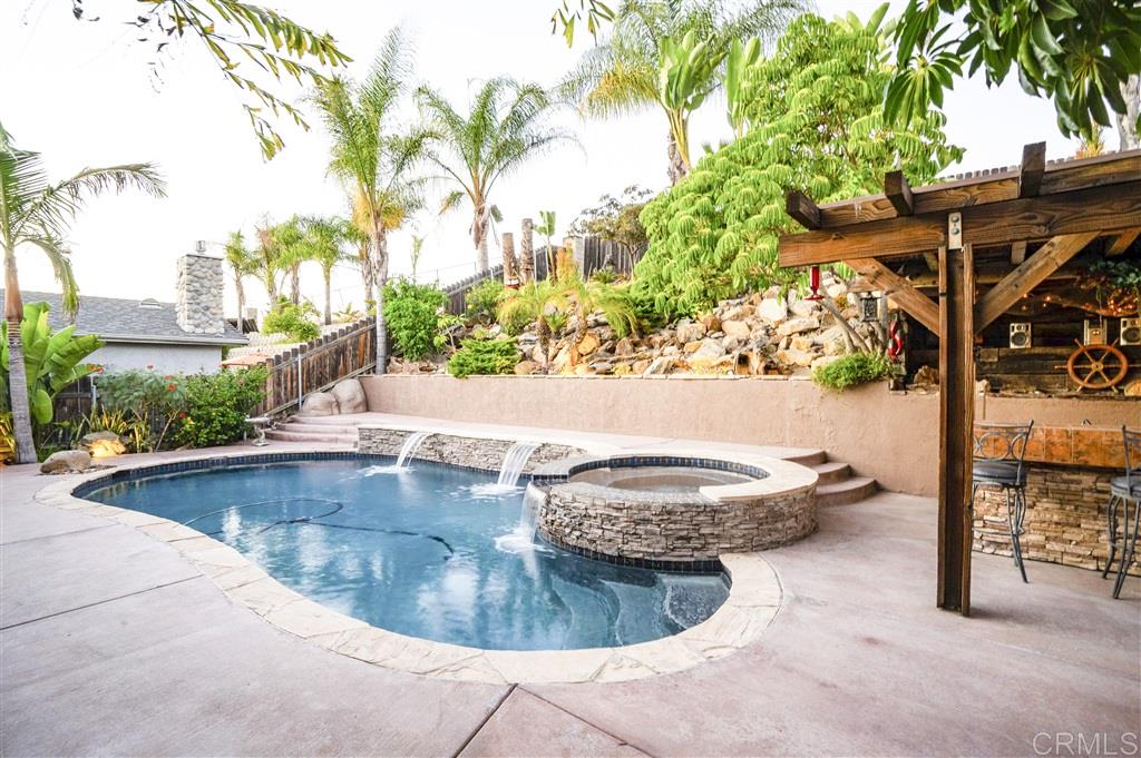 9420 Lake Canyon Road Santee, CA 92071 - Photo 12 of 25 Gallery Image 12