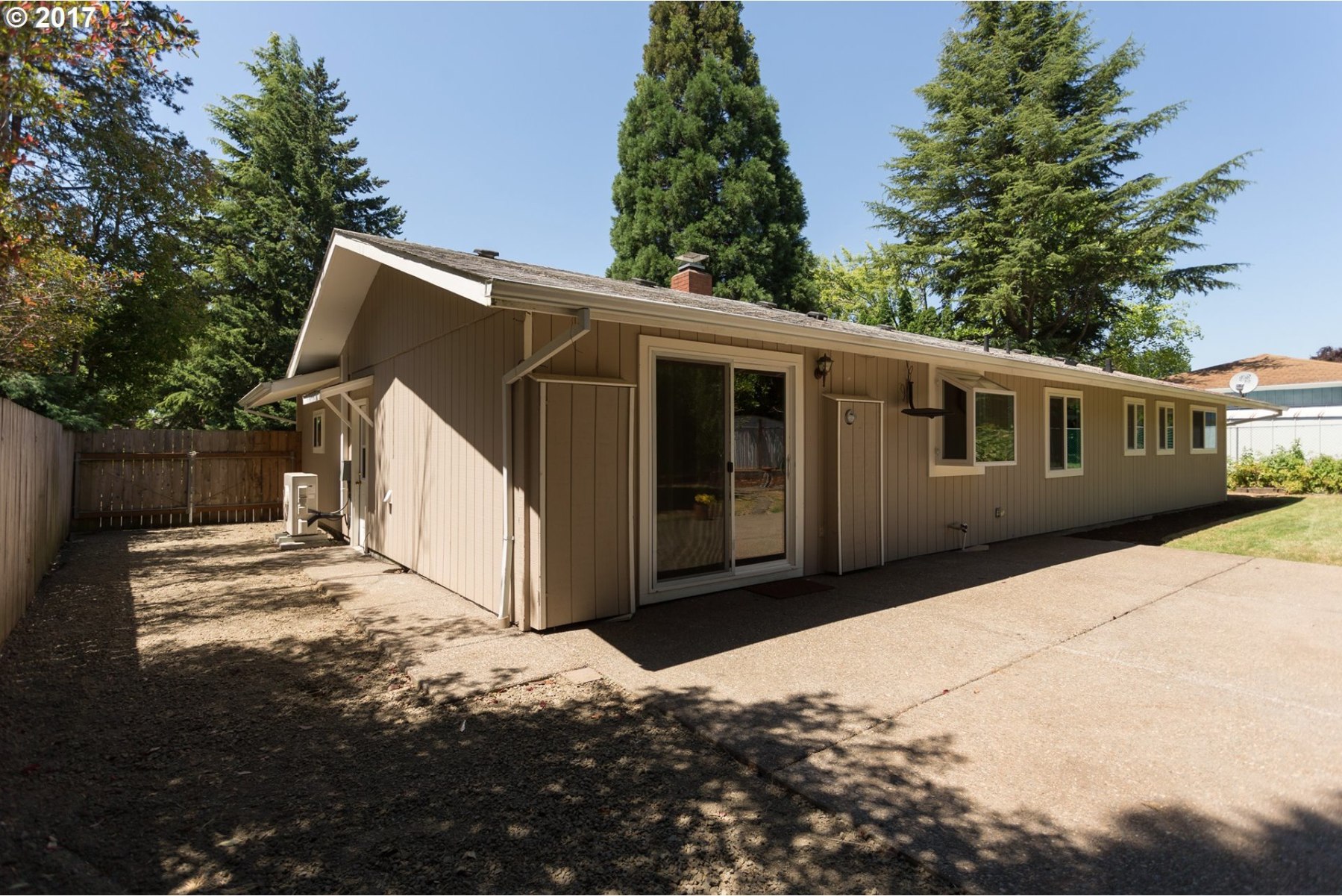 1870 Southwest 217th Avenue Beaverton, OR 97003 - Photo 19 of 30