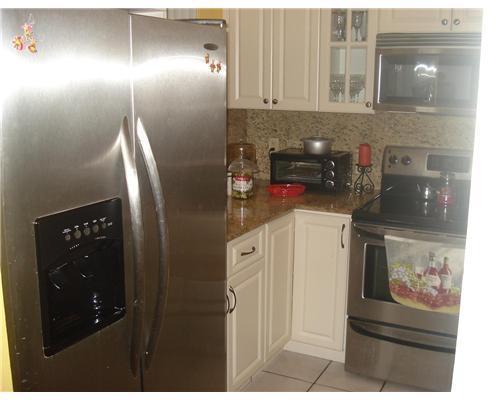 15308 Southwest 53rd Street Miami, FL 33185 - Photo 4 of 10