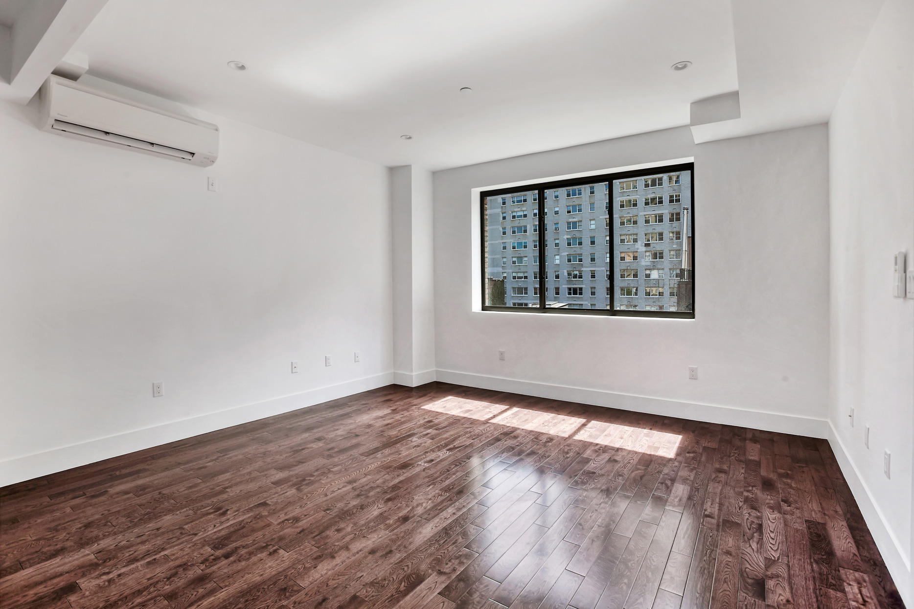 431 East 87th Street, Unit PHR Manhattan, NY 10128 - Photo 5 of 9
