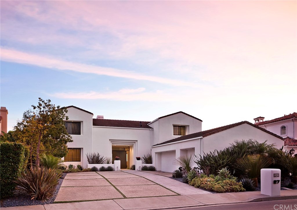 27 Gavina Dana Point, CA 92629 - Photo 11 of 55