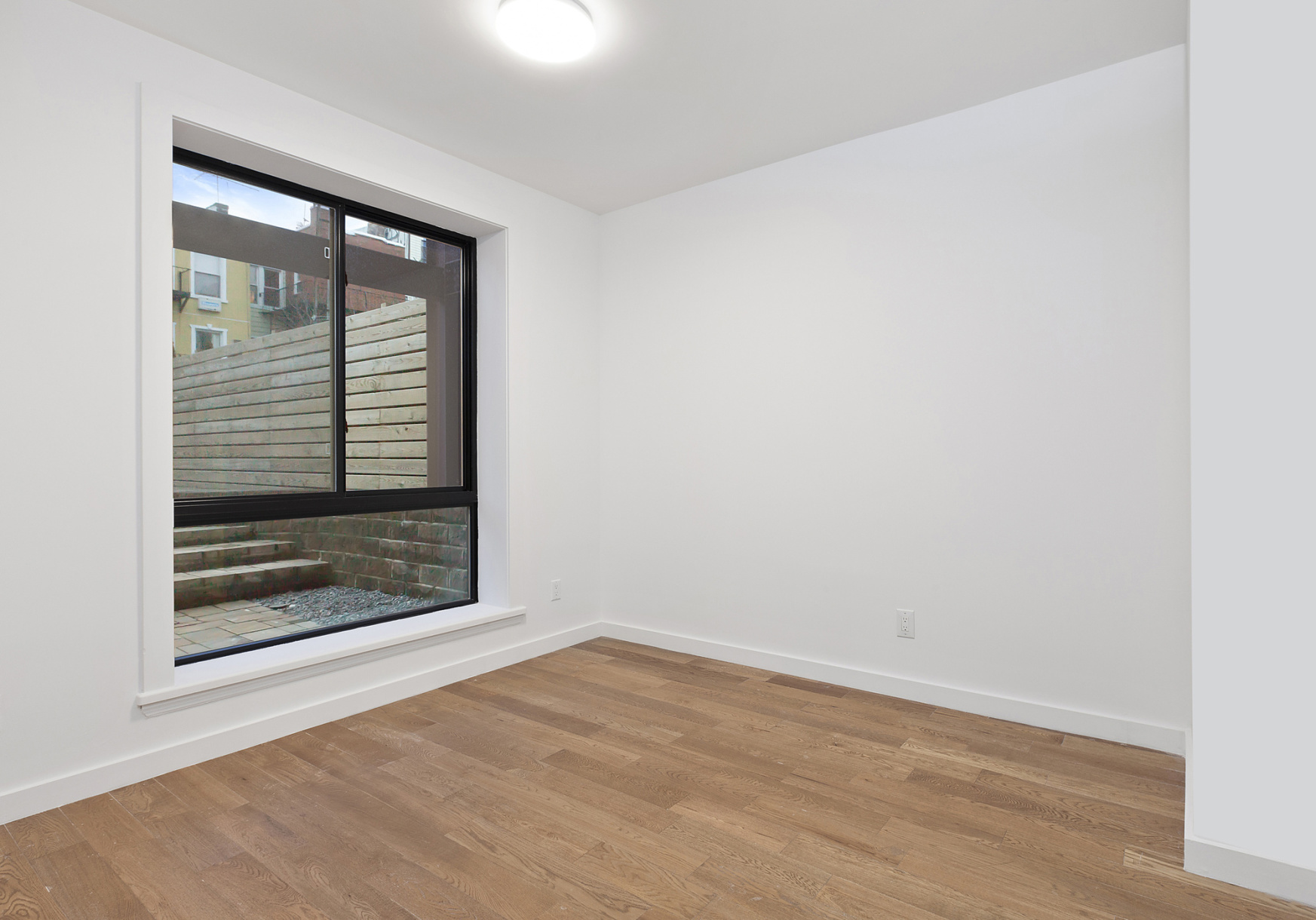 171 Eagle Street, Unit 1A Brooklyn, NY 11222 - Photo 4 of 9