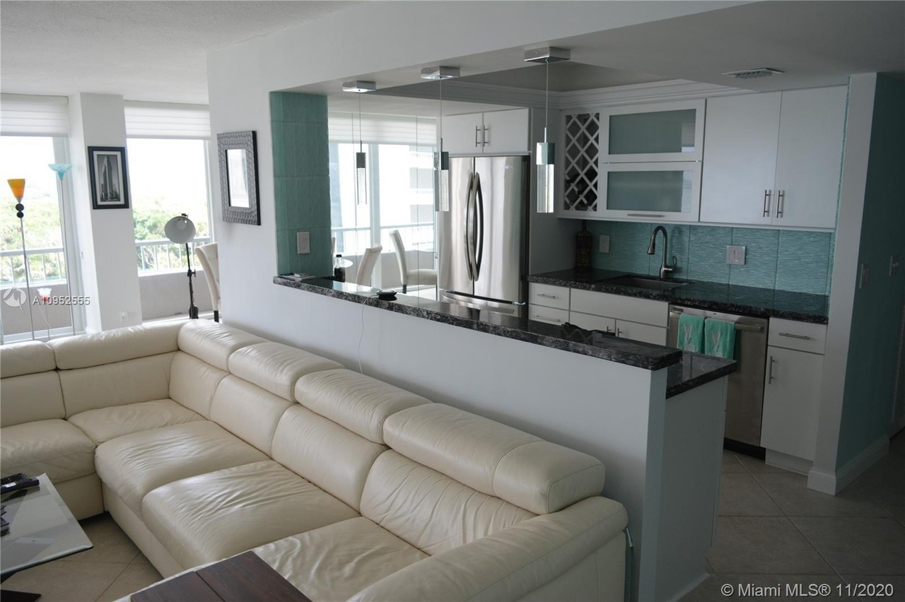 5540 North Ocean Drive, Unit 5D Riviera Beach, FL 33404 - Photo 11 of 23